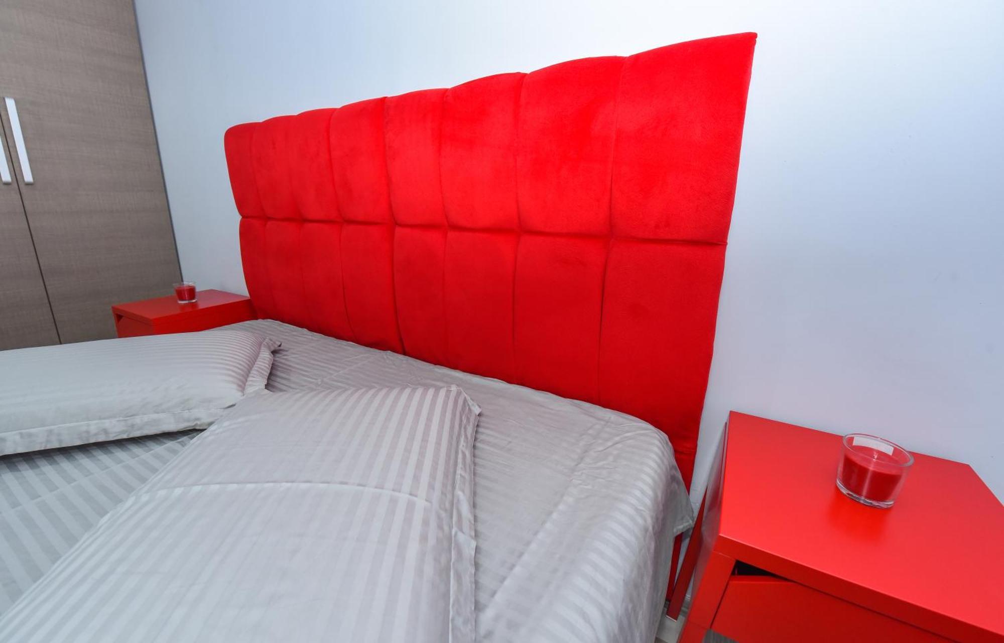 Dracula Adventure Tours Accommodation Boekarest Buitenkant foto