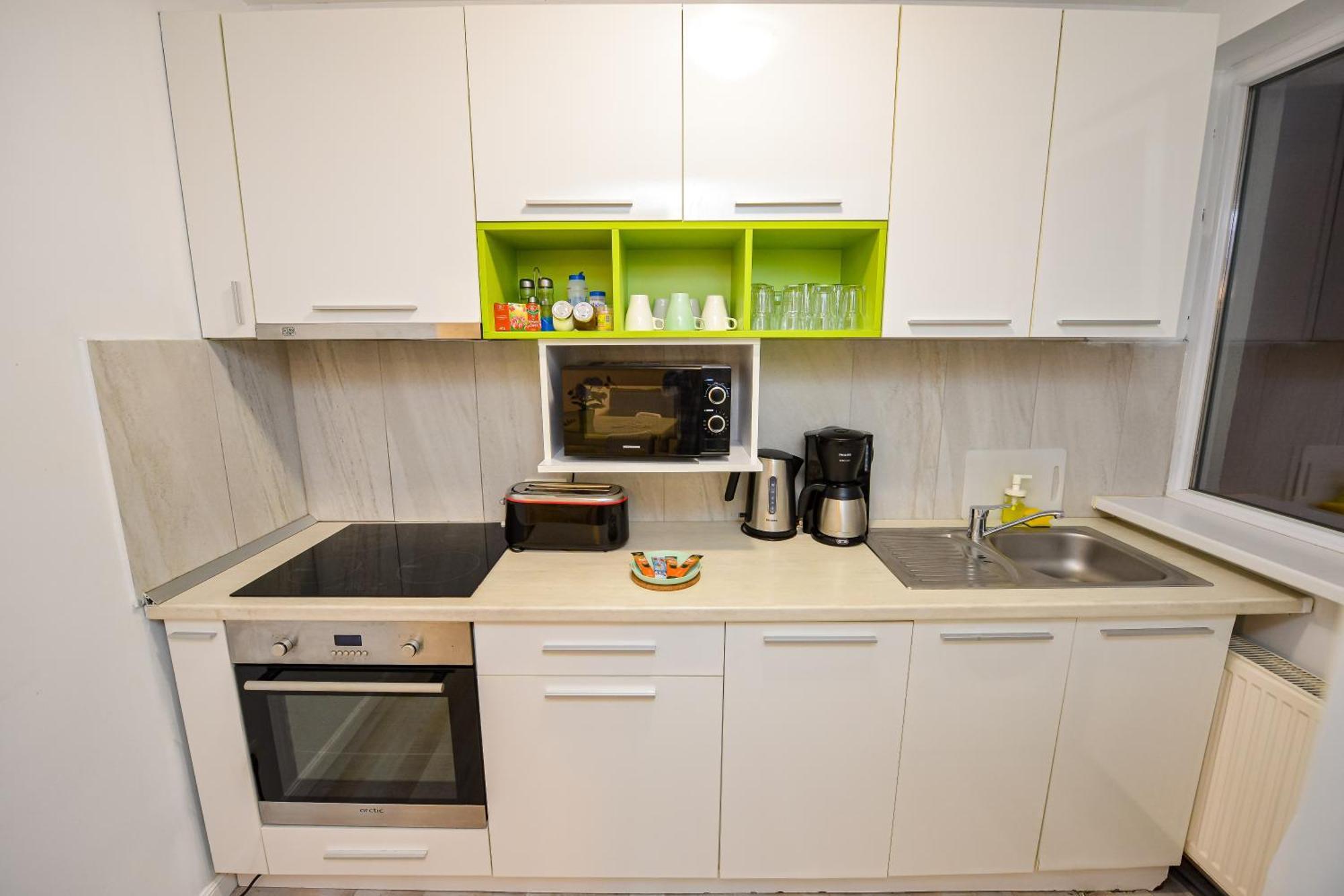 Dracula Adventure Tours Accommodation Boekarest Buitenkant foto