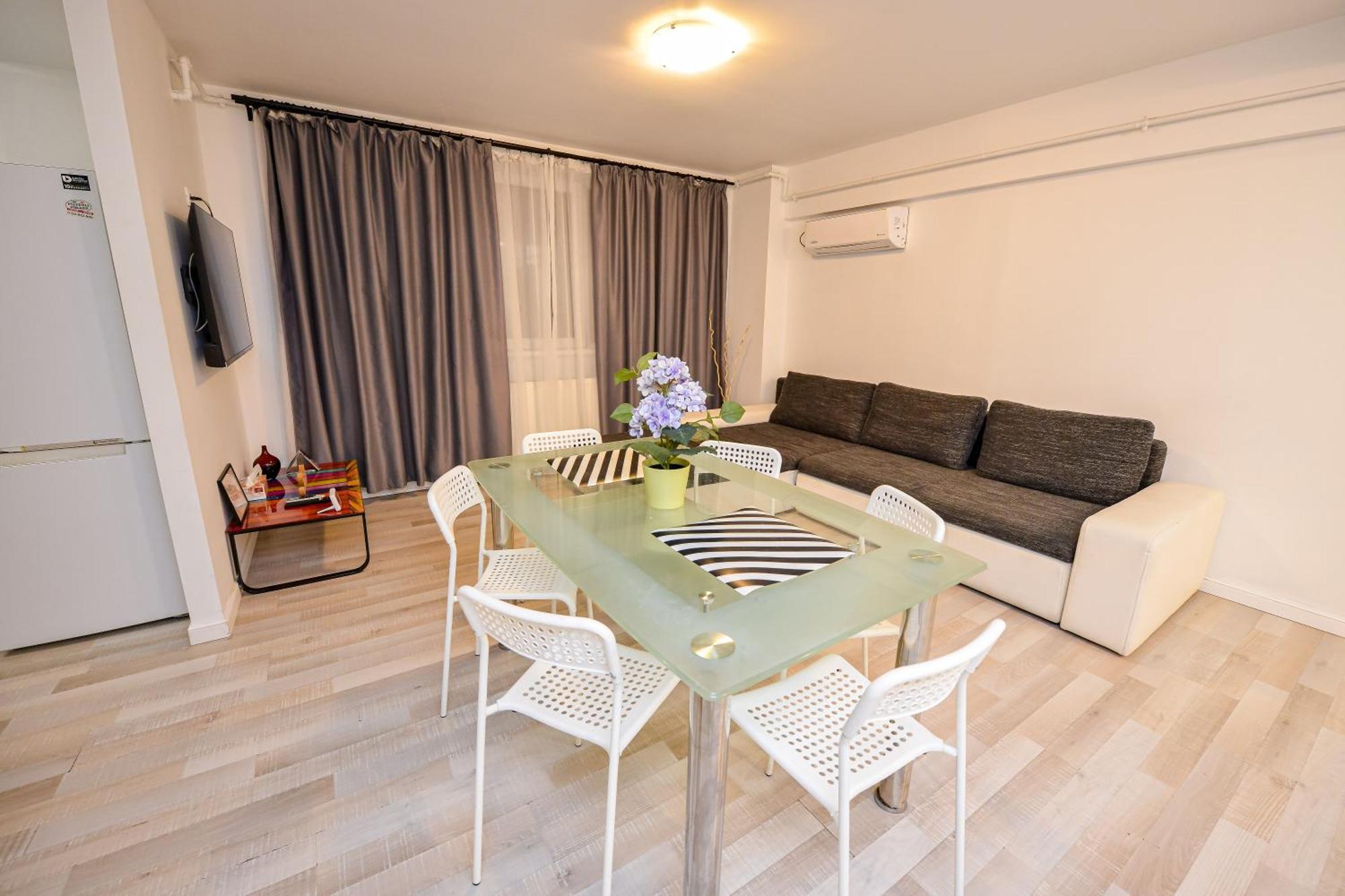 Dracula Adventure Tours Accommodation Boekarest Buitenkant foto