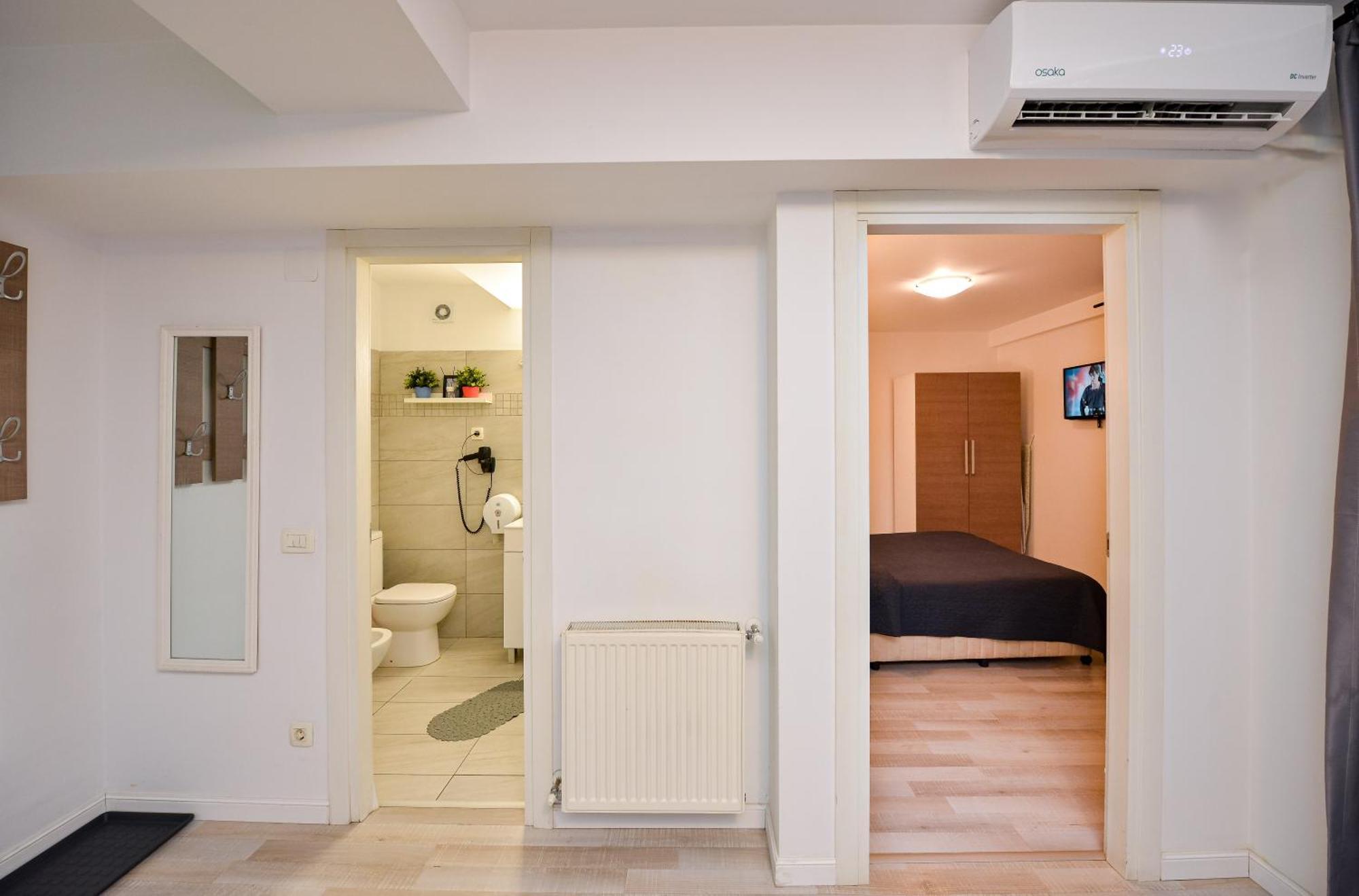 Dracula Adventure Tours Accommodation Boekarest Buitenkant foto