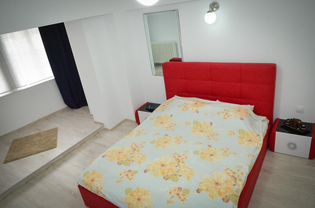 Dracula Adventure Tours Accommodation Boekarest Buitenkant foto
