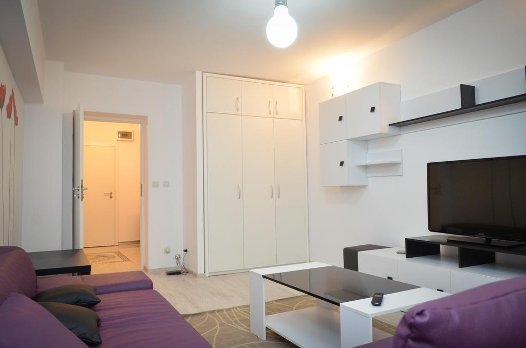 Dracula Adventure Tours Accommodation Boekarest Buitenkant foto